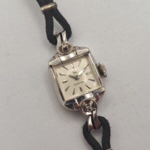 Omega Vintage Or 14 Carats