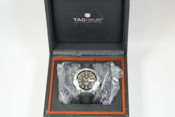 TAG Heuer Aquaracer 300M – Image 16