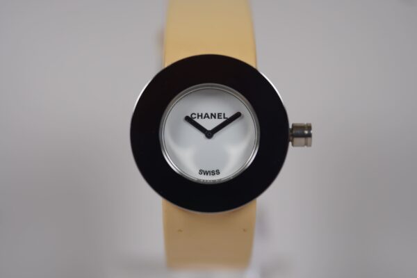 Chanel La Ronde H0580