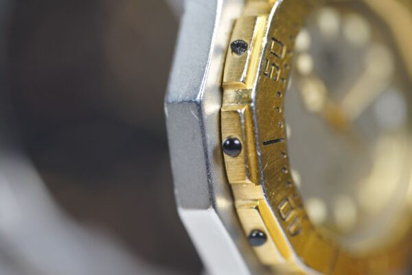 TAG Heuer 3000 Series 934.213 – Image 7