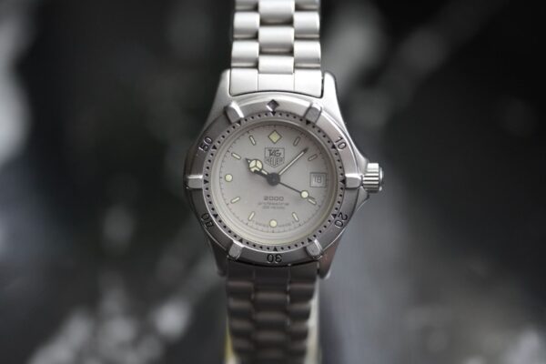 TAG Heuer 2000 Series 962.208