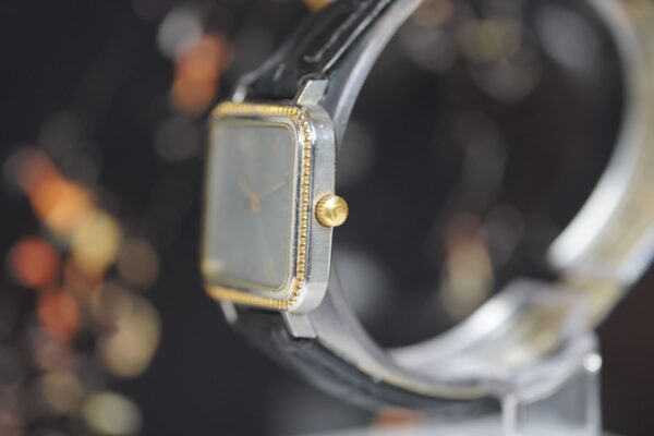 Universal Genève Quartz 643717 – Image 2