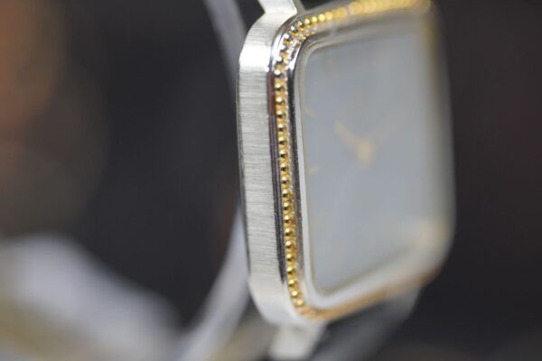 Universal Genève Quartz 643717 – Image 6