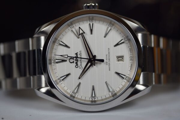 Omega Aqua Terra 220.10.38.20.02.001 – Image 12
