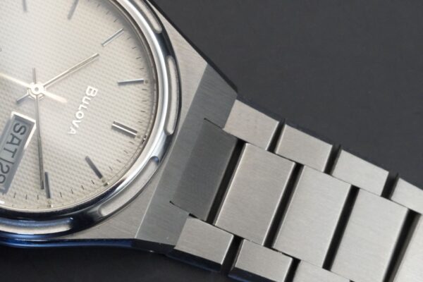 Bulova Overseas 4430134 – Image 4