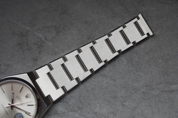 Rolex Oysterquartz 17000 – Image 6