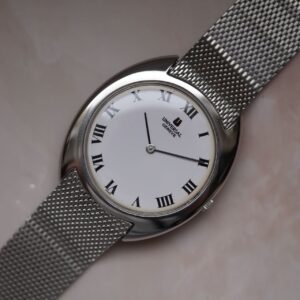 Universal Genève Vintage 842111