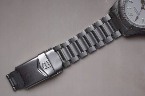 TAG Heuer Professionnal 2000 Series WF1112-0 – Image 10