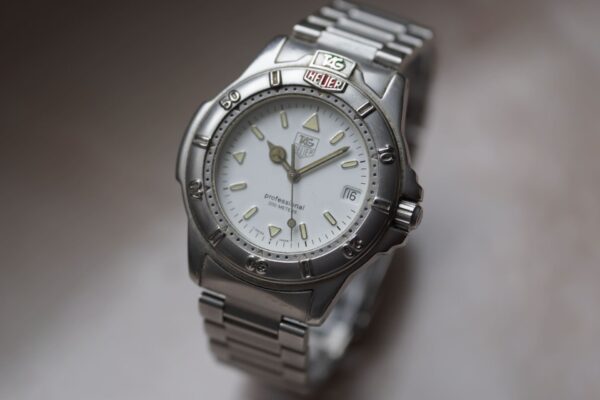 TAG Heuer Professionnal 2000 Series WF1112-0 – Image 2