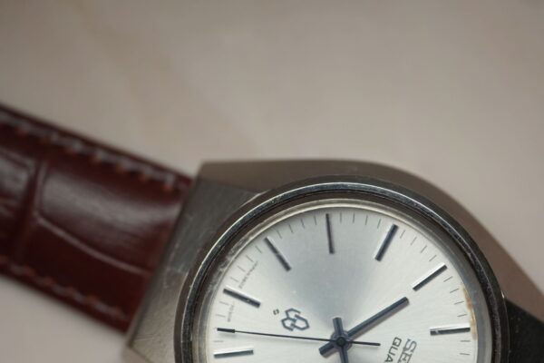 Seiko Quartz 3802-7020 – Image 15