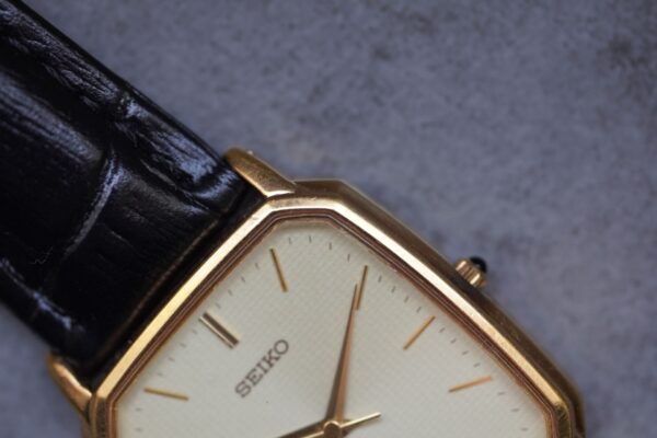 Seiko Dolce "Tank" 8J41-5000 – Image 13