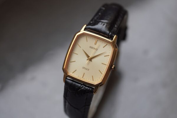 Seiko Dolce "Tank" 8J41-5000 – Image 2