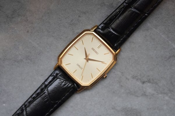 Seiko Dolce "Tank" 8J41-5000 – Image 8