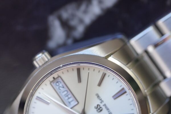 Grand Seiko Quartz SBGT035 – Image 13