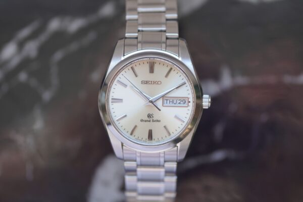 Grand Seiko Quartz SBGT035 – Image 4