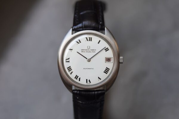 Universal Genève White Shadow Date 867102