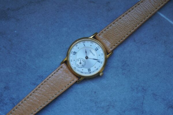 Tissot Quartz D147 – Image 8