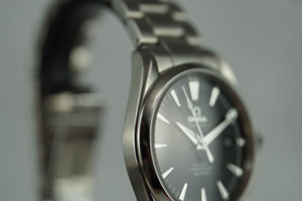 Omega Aqua Terra 2503.50.00 – Image 4