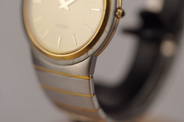 Seiko Laurel 2F50-0440 – Image 8