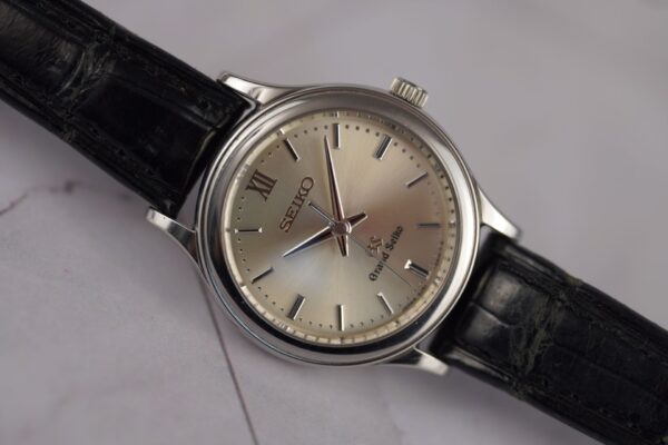 Grand Seiko Quartz STGF015