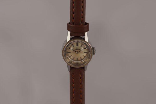 Omega "Saphette" 511.088 – Image 2