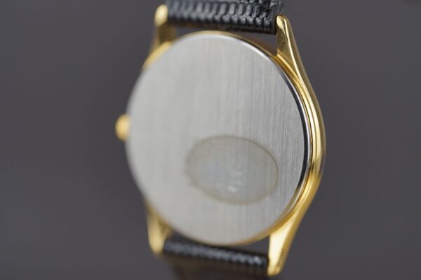 Seiko Quartz 2K01-0010 R0 – Image 15