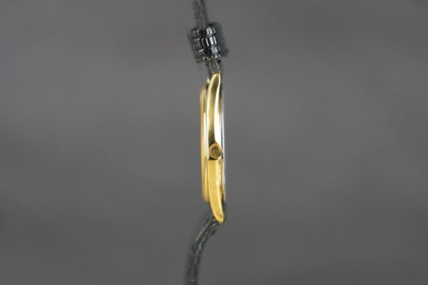 Seiko Quartz 2K01-0010 R0 – Image 5