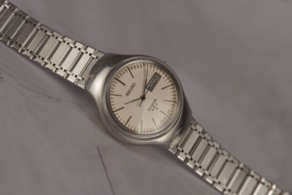 Seiko Quartz VFA 3823-7000 – Image 12