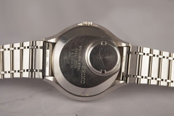 Seiko Quartz VFA 3823-7000 – Image 11