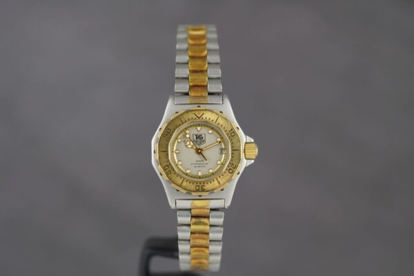 TAG Heuer 3000 Professional 934.208