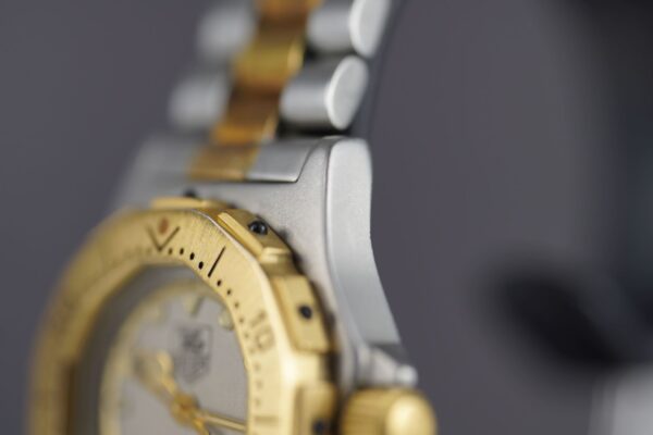 TAG Heuer 3000 Professional 934.208 – Image 7