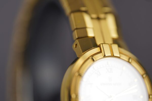 Universal Genève Quartz 556.501 – Image 9