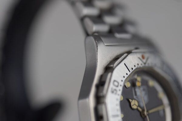 TAG Heuer Profesionnal 3000 932.215 – Image 10
