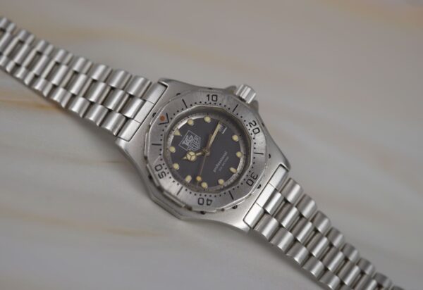 TAG Heuer Profesionnal 3000 932.215 – Image 12