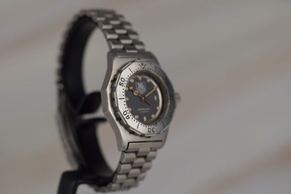 TAG Heuer Profesionnal 3000 932.215 – Image 3