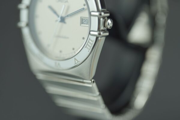 Omega Constellation 396.1070 – Image 8