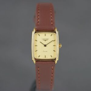 Longines Quartz "Tonneau" 153 7151