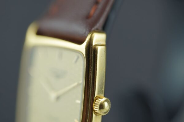 Longines Quartz "Tonneau" 153 7151 – Image 9
