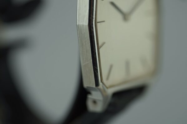 Longines Vintage "Tonneau" 4065-1 847 – Image 10