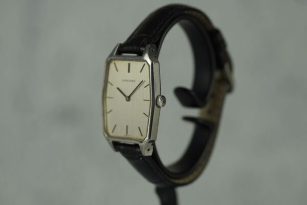 Longines Vintage "Tonneau" 4065-1 847 – Image 2