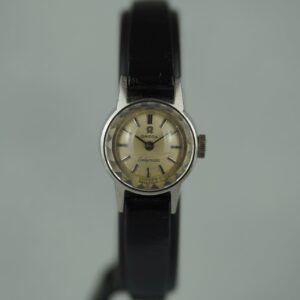Omega Ladymatic "Saphette" 551.004