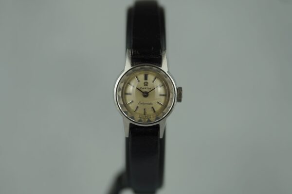 Omega Ladymatic "Saphette" 551.004