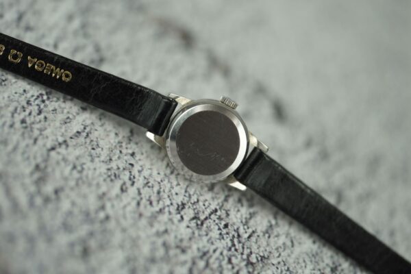 Omega Ladymatic "Saphette" 551.004 – Image 14