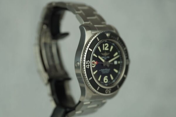 Breitling Superocean 44 A17367D71B1A1 – Image 5