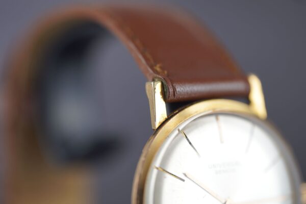 Universal Genève Mechanical 48201-2 – Image 9
