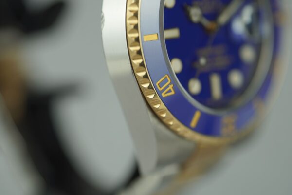 Rolex Submariner Date 116613LB – Image 11