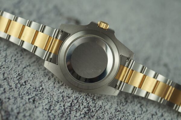 Rolex Submariner Date 116613LB – Image 14
