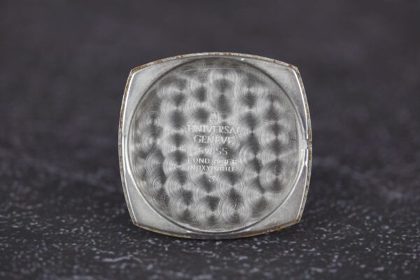 Universal Genève Gilt Shadow 566105 – Image 16