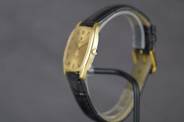 Universal Genève Gilt Shadow 566105 – Image 2