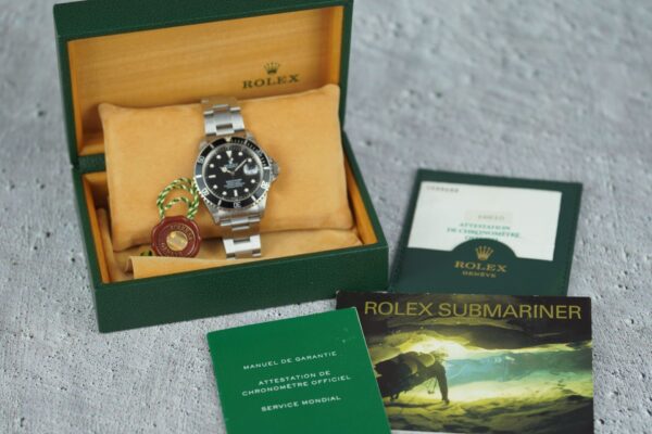 Rolex Submariner 16610 – Image 16